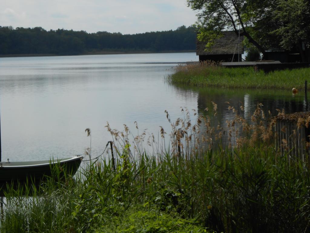 Zimmer Und Apartment Rosi Krakow am See Pokoj fotografie